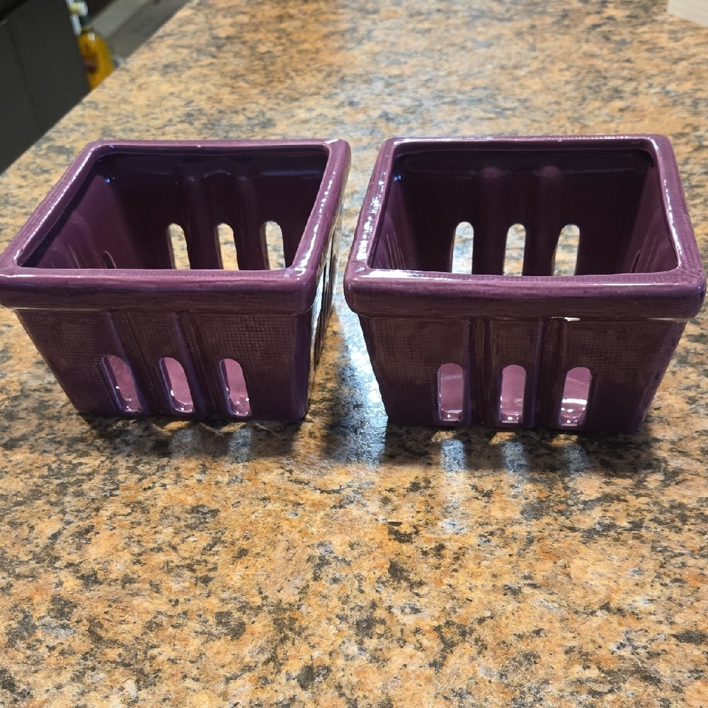 Elegant Purple Ceramic Storage Baskets - Picture 2 of 8